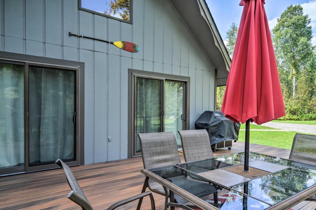Riverfront Traverse City Cabin Fish, Kayak And Tube Extérieur photo
